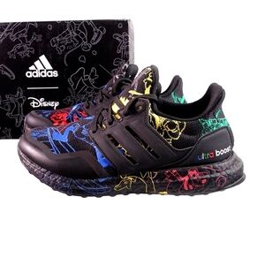 NEW adidas Ultraboost DNA x Disney Running Shoes FV6050 Black